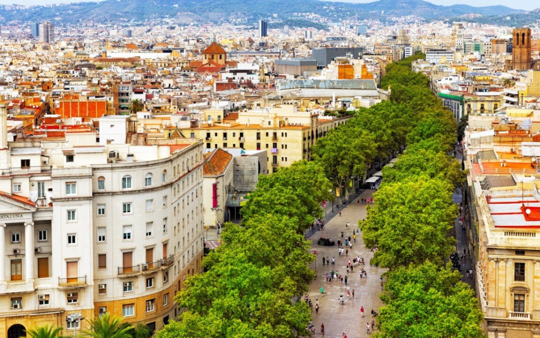 La Rambla, Barcelona: Een Wandeling door het Levendige Hart van Catalonië